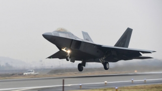 Stealth jets, other aircraft fly in US, South Korean drills
