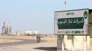 mceneaney_iraqreform_oilfield