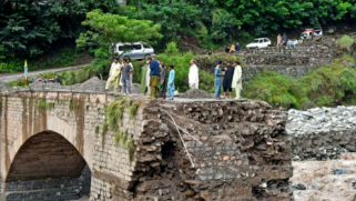 Flash floods kill more than 300 in Pakistan and Pakistan-administered Kashmir