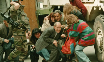 Italy probes claim that tourists paid to go to Bosnia to kill trapped civilians Italy probes claim that tourists paid to go to Bosnia to kill trapped civilians