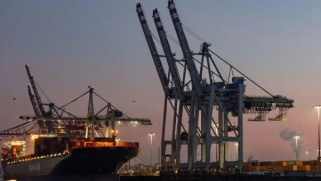 Global markets on alert as Europe to suspend approval of US trade deal