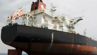 UK stock market calms but oil prices rise over fears Iran war may drag on