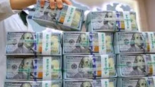 In the First Test for the New Government: Al-Zaidi Secures the Return of the Dollar to Baghdad and Sparks Market Anticipation
