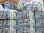 In the First Test for the New Government: Al-Zaidi Secures the Return of the Dollar to Baghdad and Sparks Market Anticipation