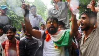 India’s Modi government under growing pressure as ‘cockroach’ protests intensify