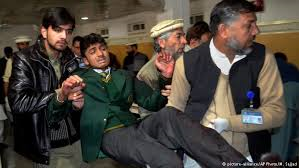 لماذا هاجمت مجموعة من مقاتلي طالبان مدرسة لأبناء العسكريين في بيشاور؟