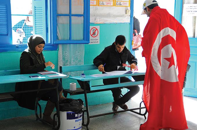تونس: ترتيب أوضاع ما بعد انتخابات الرئاسة