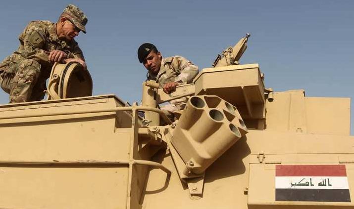 هل تدفع أمريكا بمستشارييها العسكريين في العراق إلى الخطوط الأمامية؟