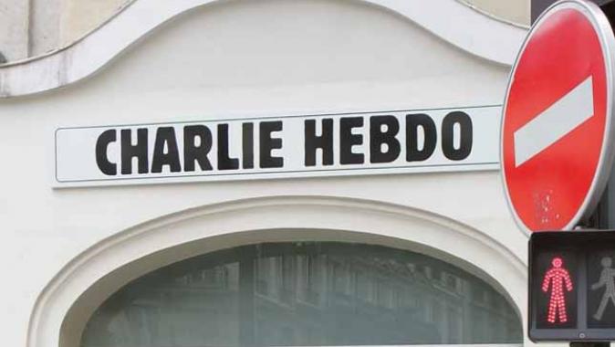 الوجه الآخر لـ”شارلي إيبدو”: التوظيف السياسي للأحداث الإرهابية في فرنسا