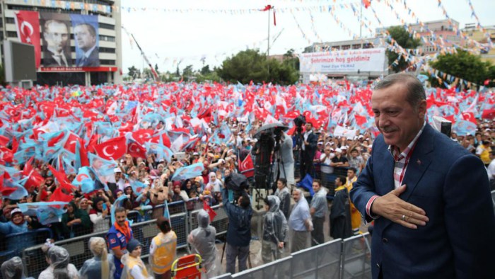 انتخابات تركيا وتحولات الأمتار الأخيرة