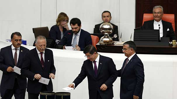 انعكاسات انتخاب رئيس البرلمان على تشكيل الحكومة في تركيا