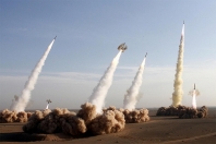 الصواريخ والمفاوضات النووية مع إيران