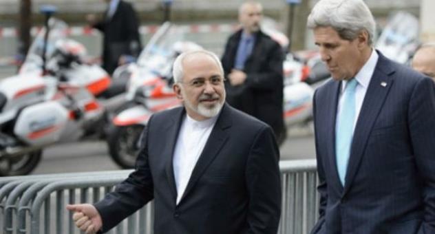 رسائل مزدوجة: لماذا تراجع تأييد الرأي العام الأمريكي للاتفاق النووي الإيراني؟