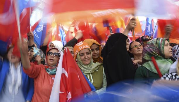 الانتخابات التركية.. الحسم بيد القوميين
