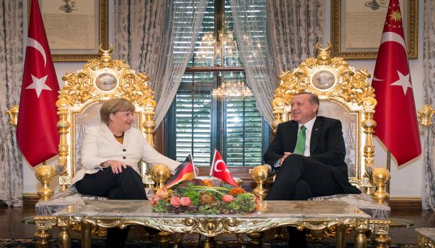 التنازلات الأوروبية لتركيا للحدّ من أزمة اللجوء