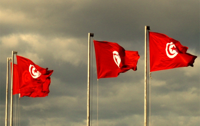 كيري في تونس: تعزيز ديمقراطية عربية من خلال “الحوار الاستراتيجي”