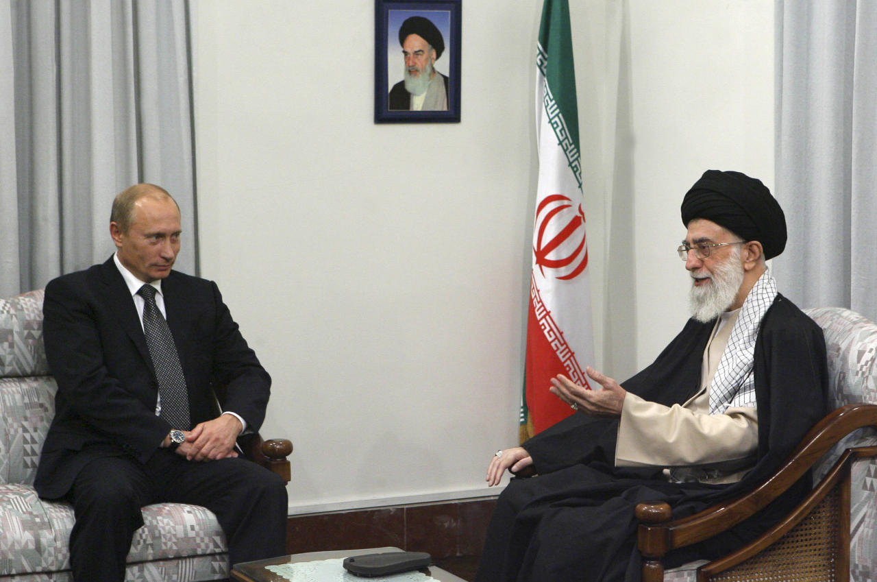 العلاقات الروسية ـ الإيرانية شراكة استراتيجية أم تعاون تكتيكي؟