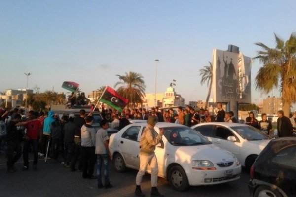 ليبيا الدولة من فشل إلى انهيار