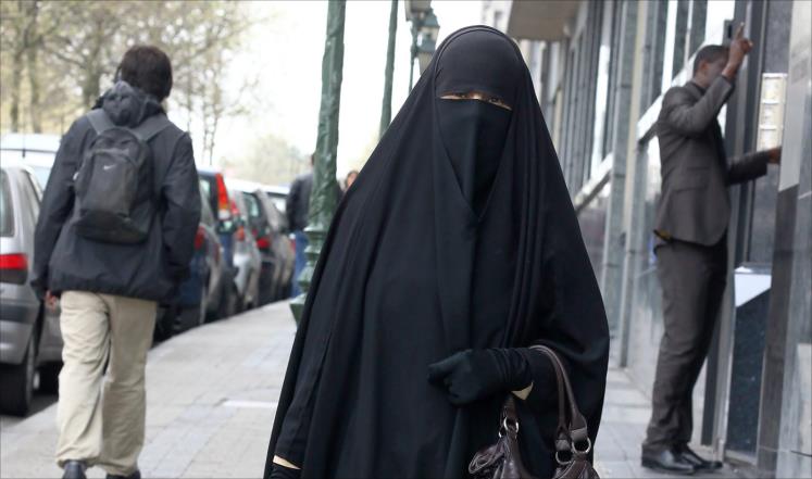 المسلمون في بلجيكا بين التنديد والخوف