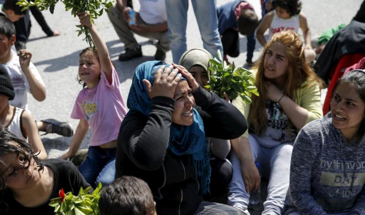 هل يعاقب تنظيم الدولة اللاجئين بمهاجمته الغرب؟