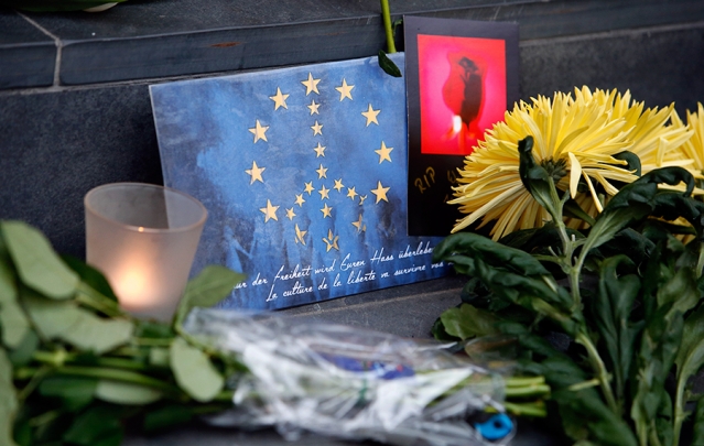 الإرهاب في أوروبا: مكافحة المقاتلين الأجانب والشبكات النابعة من الداخل