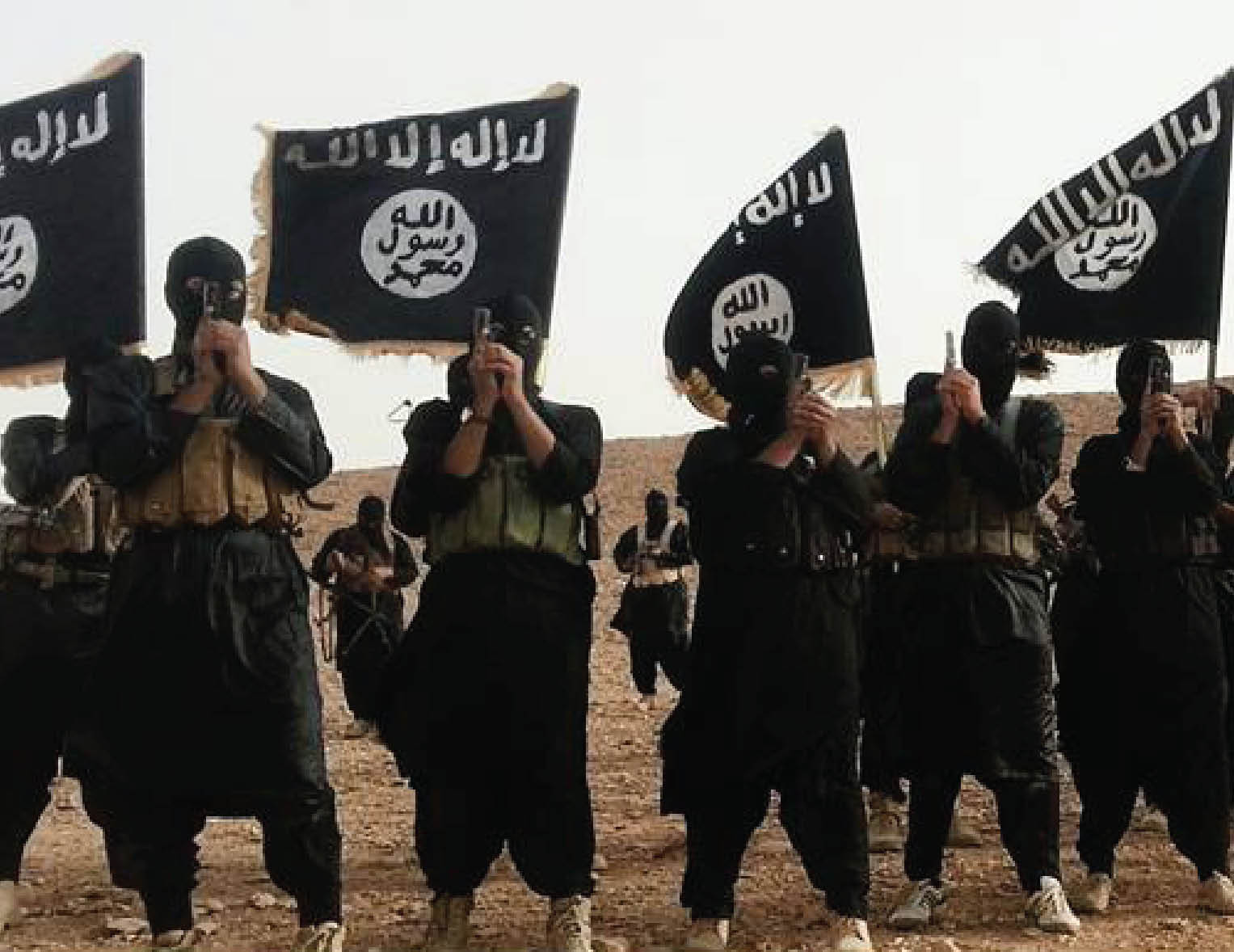 قطعان «داعش» تتدفق: لا أحد بريئاً من «الفراغ الخلاق»