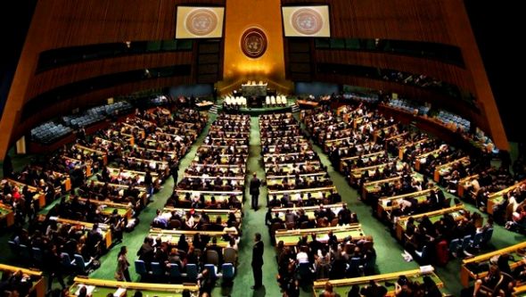 في انتظار تنظيم دولي جديد: أزمة الأمم المتحدة في مرحلة تقاعدها