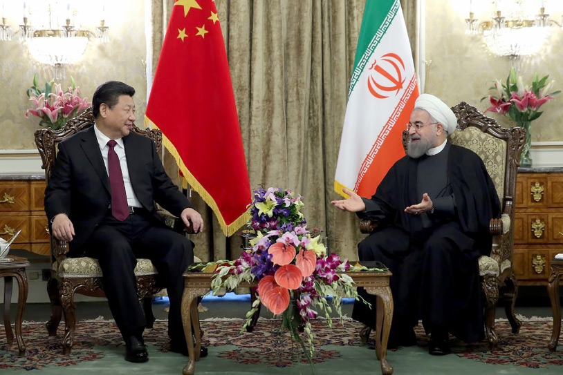 إيران تستعين بعضلات الصين لتقوية عضلاتها