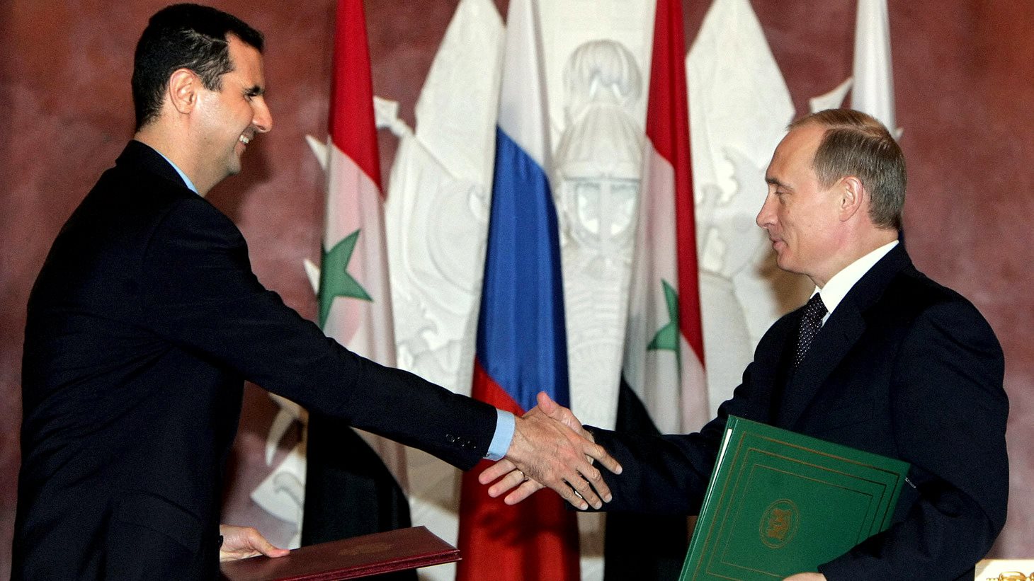 “بأيد روسية”.. دستور سوري بلا هوية عربية ولا إسلامية