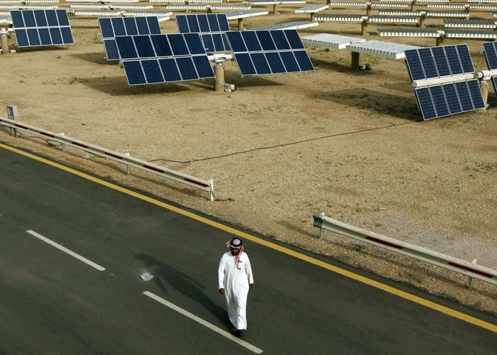 السعودية تفتح أبواب الاستثمار الأجنبي في الطاقة المتجددة