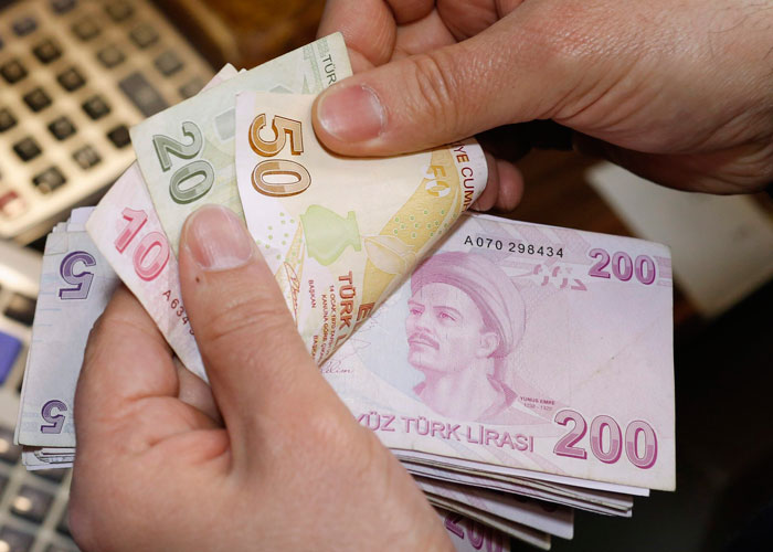 التضخم في تركيا يقفز متجاوزا التوقعات