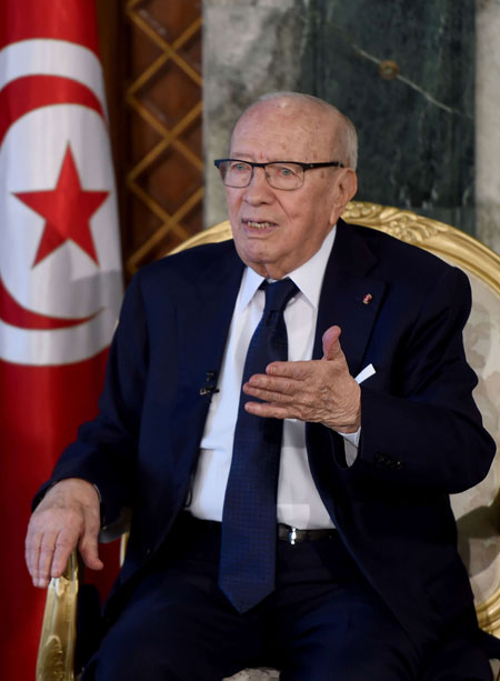الرئيس التونسي لـ ‘العرب’: لا نخفي هواجسنا من انجراف الأزمة في ليبيا