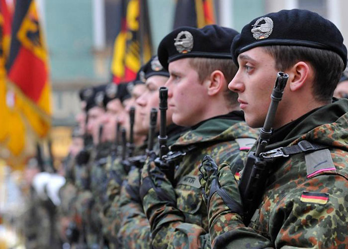 ضغوط على ألمانيا لزيادة نفقاتها العسكرية في حلف الأطلسي