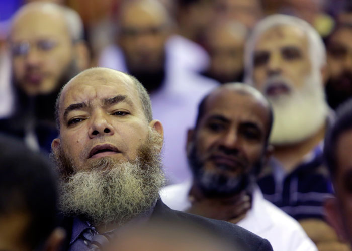 معارك مؤجلة بين الحكومة المصرية والسلفيين بشأن تجديد الخطاب الديني