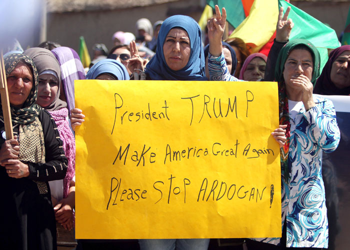 الموقف الأميركي تجاه التصعيد التركي يربك الأكراد