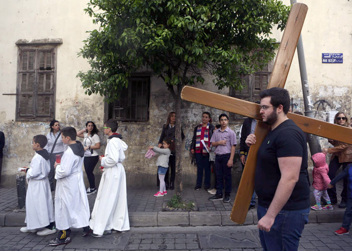 الديموغرافيا هاجس يقلق راحة النخبة المسيحية في لبنان