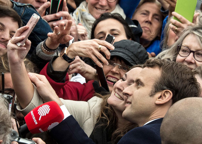 الفرنسيون ينقذون أوروبا بانتخاب ماكرون رئيسا