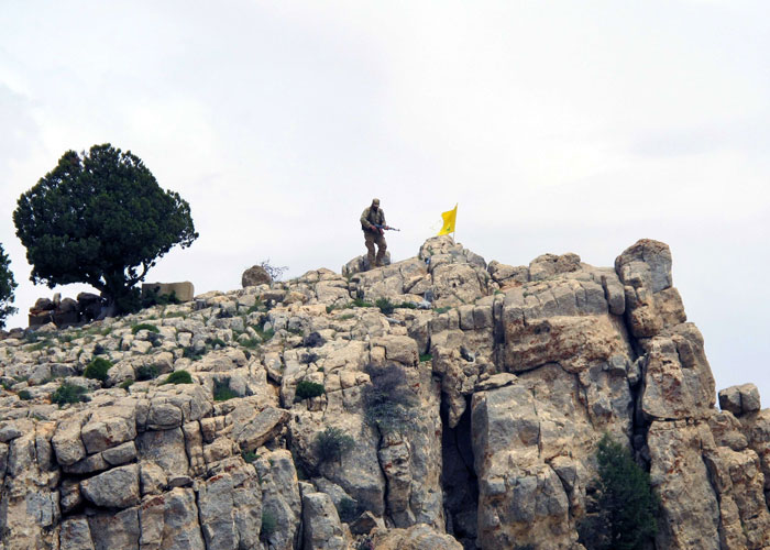 ضغوط وراء انسحاب حزب الله من سوريا