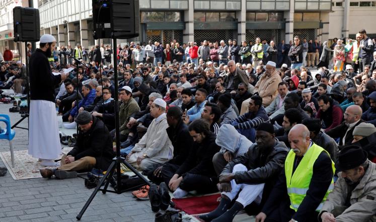 “علماء المسلمين” يدعو مسلمي أوروبا للاندماج الإيجابي