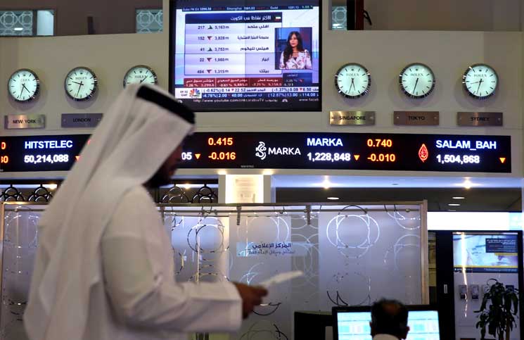 ﻿بورصات الخليج تتراجع مع قلق المستثمرين من أزمة قطر… وسوق مصر تواصل الصعود