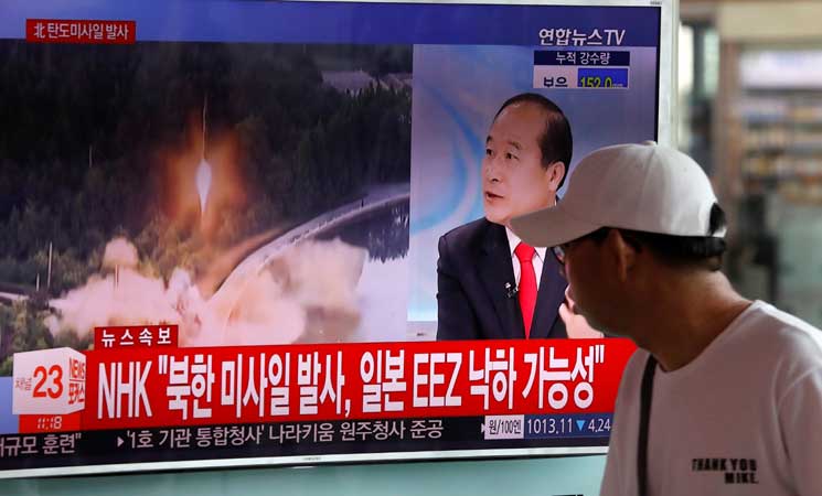 أمريكا ترصد صاروخا كوريا شماليا وترامب يدعو الصين لإنهاء هذا “الهراء”