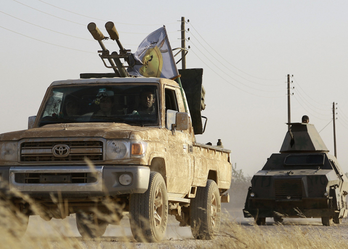 داعش يفقد المنفذ الوحيد للفرار من الرقة