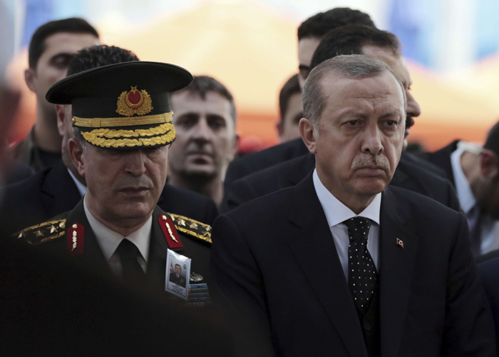أردوغان يفرض سطوته على الجيش