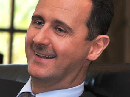 الإحساس وضحكة بشار الأسد والسياسة