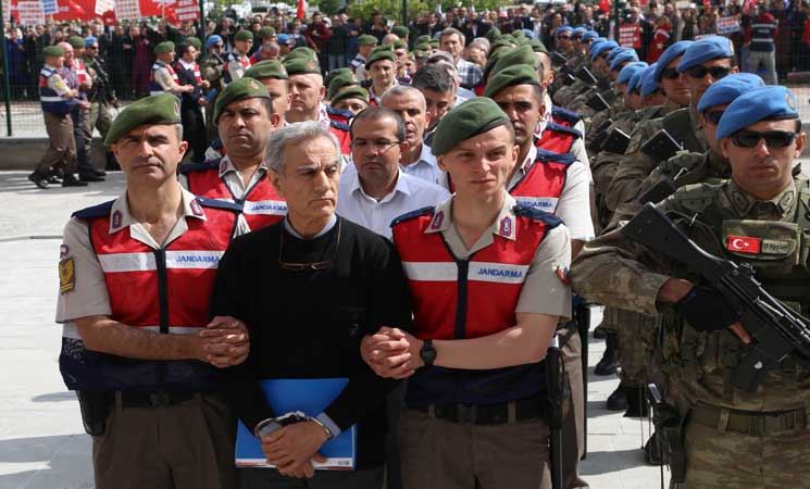 بدء محاكمة حوالى 500 شخص في تركيا بتهمة الضلوع في محاولة الانقلاب