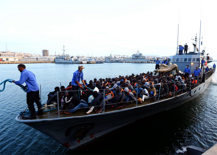 أزمة الهجرة تفقد أوروبا هدوءها: الانتقال من الدعم إلى ابتزاز الدول