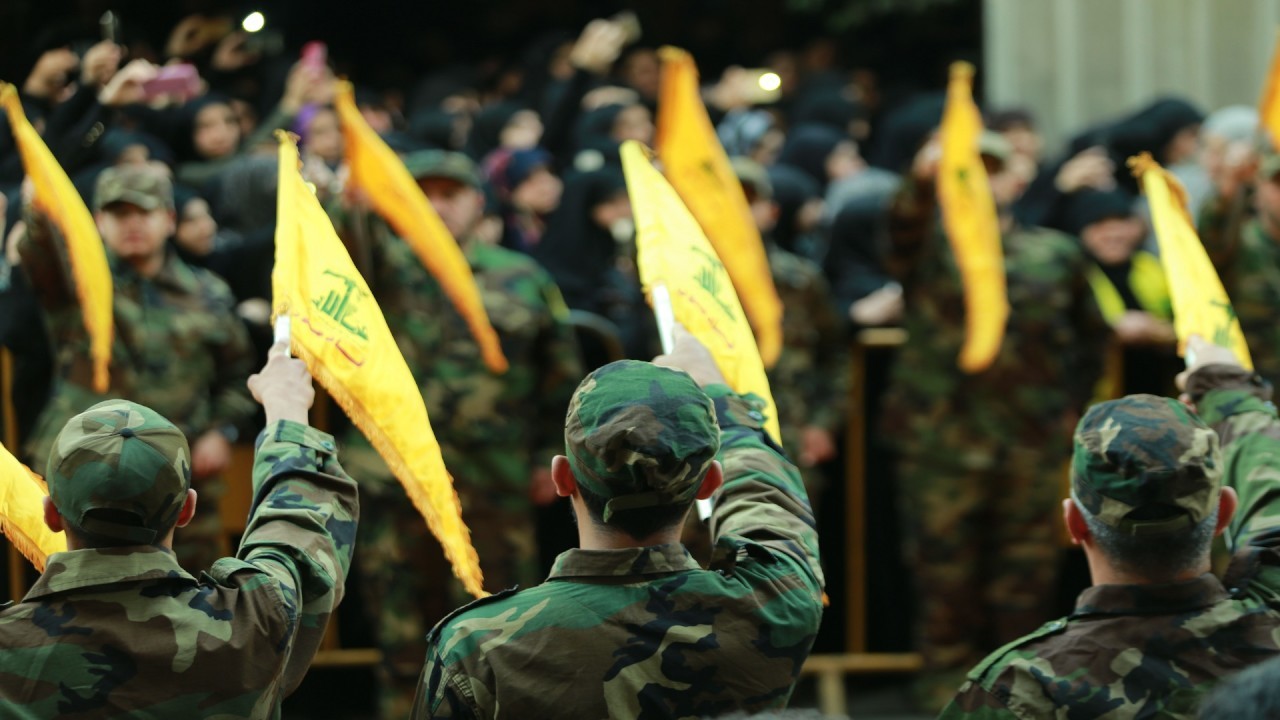 ماذا وراء استقدام «حزب الله» ميليشيات عراقية إلى لبنان؟