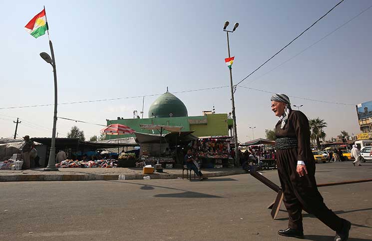 ﻿بغداد تأمر بتعليق استفتاء كردستان … وتركيا تهدد وسط مناورات عسكرية
