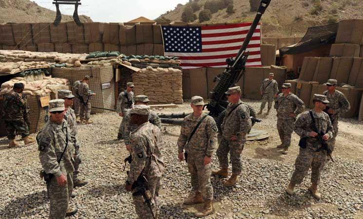 أمريكا تعلن البدء في إرسال ثلاثة آلاف “مقاتل” لأفغانستان