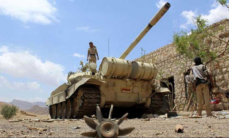الجيش اليمني: مقتل 37 حوثياً قرب الحدود السعودية